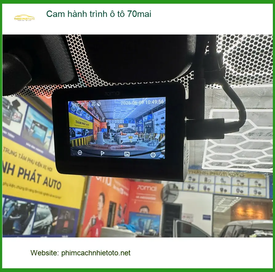 Chị Diệp lắp Cam hành trình ô tô 70mai cho Honda CR-V tại Quận 9 ảnh thực tế 4