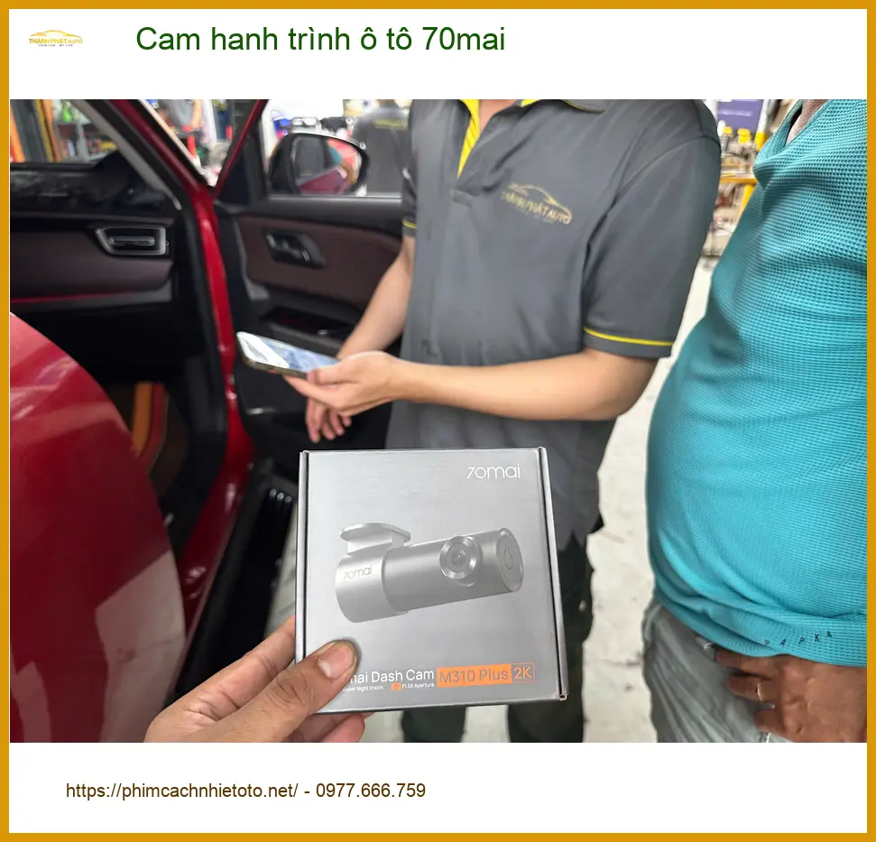 Anh Quang gắn cam hành trình ô tô 70mai Quận 9 cho Hyundai Accent