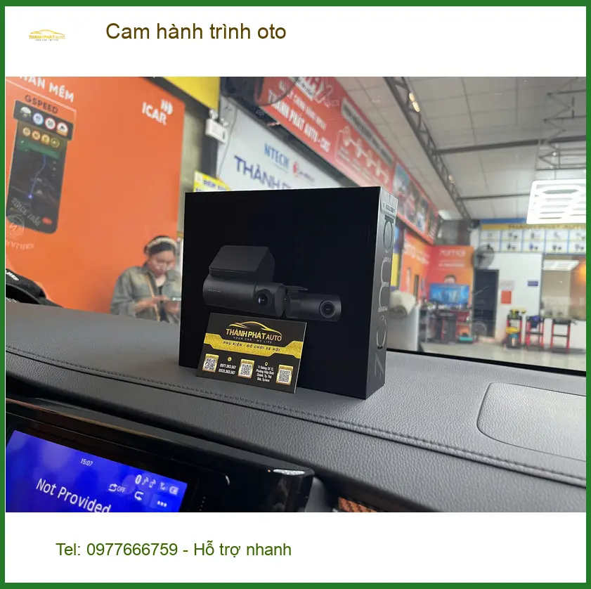 Chú Hưng lắp cam hành trình oto cho Toyota Raize tại Quận 12 để có bằng chứng khi cần ảnh thực tế 3