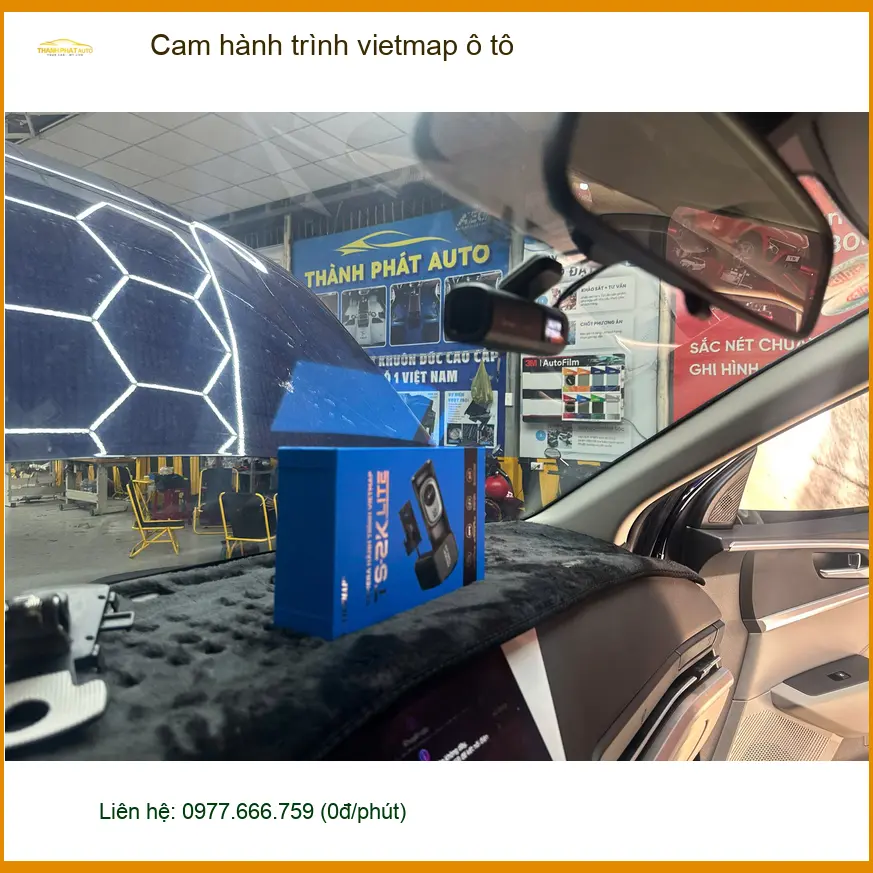 Anh Hùng Cường lắp cam hành trình Vietmap cho Kia K3 tại Quận Tân Bình cần ghi hình rõ nét ảnh thực tế 4