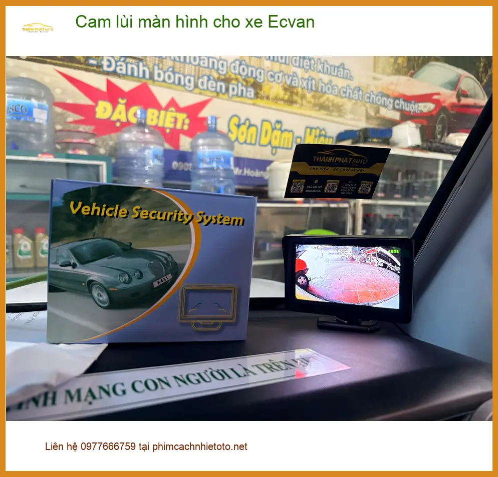 Anh Trọng lắp Cam lùi màn hình cho xe Ecvan tại Quận Gò Vấp để lùi xe an toàn hơn ảnh thực tế 4