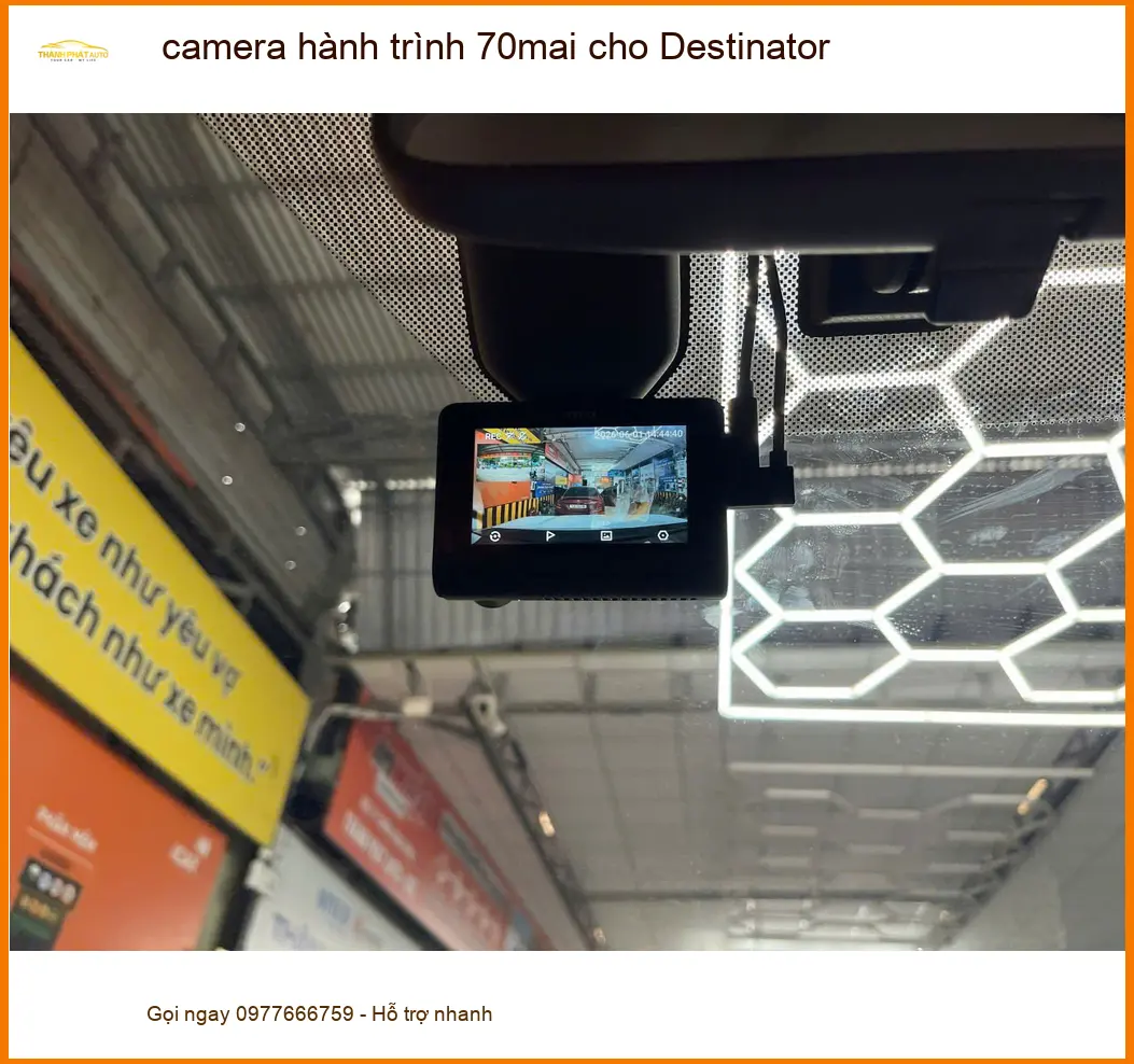 Anh Quân lắp camera hành trình 70mai Kia Sorento Quận 8 an tâm lái xe. ảnh thực tế 2
