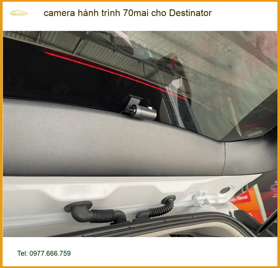 Anh Minh lắp camera hành trình 70mai cho Hyundai Creta tại Quận 7 để lái xe yên tâm ảnh thực tế 2