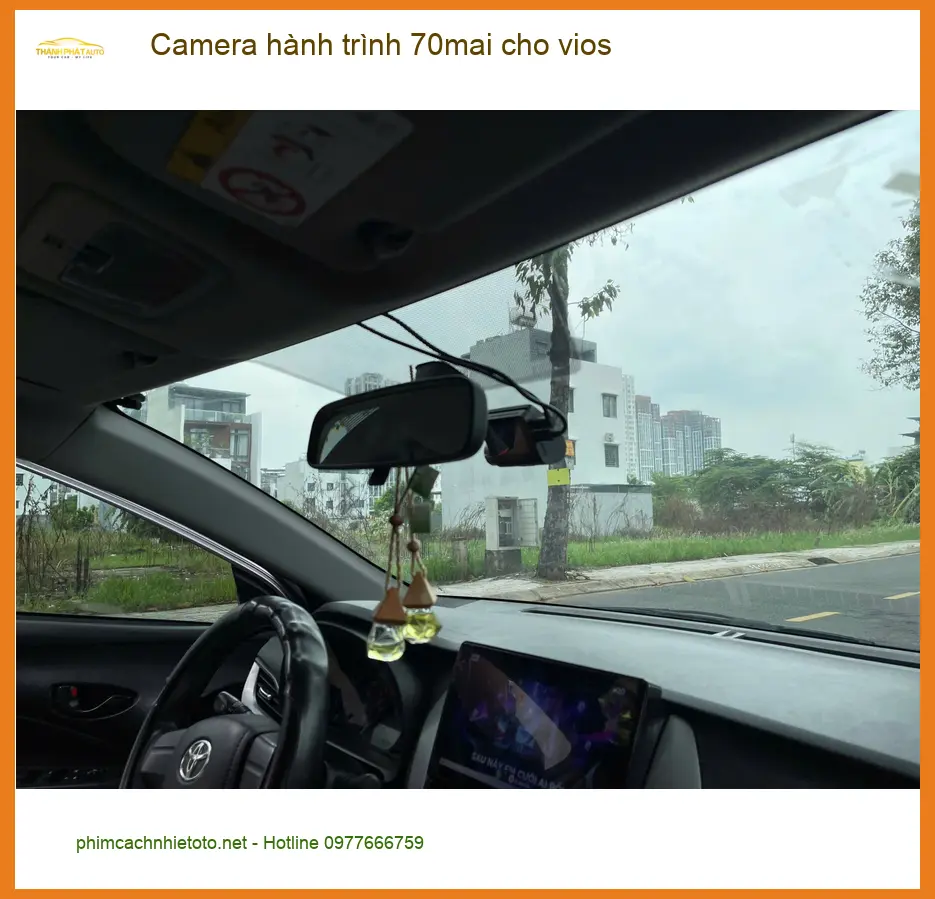 Chú Tấn lắp Camera hành trình 70mai cho Vios để an tâm lái xe tại Quận 2 ảnh thực tế 3