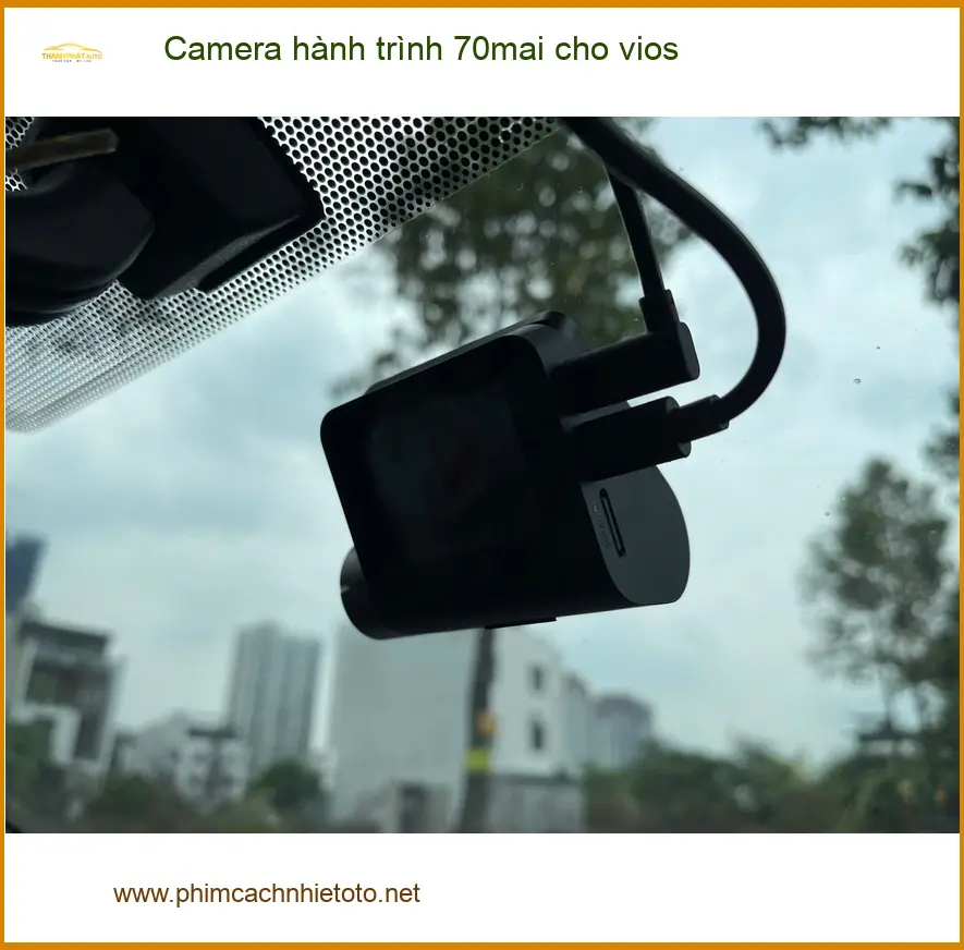 Cô Lan Anh lắp camera hành trình 70mai cho Vios tại Bình Tân