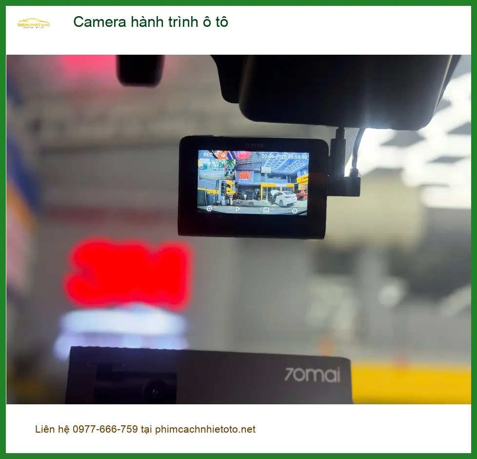 Anh Thành lắp Camera hành trình ô tô cho Honda CR-V tại Quận 12 ảnh thực tế 2