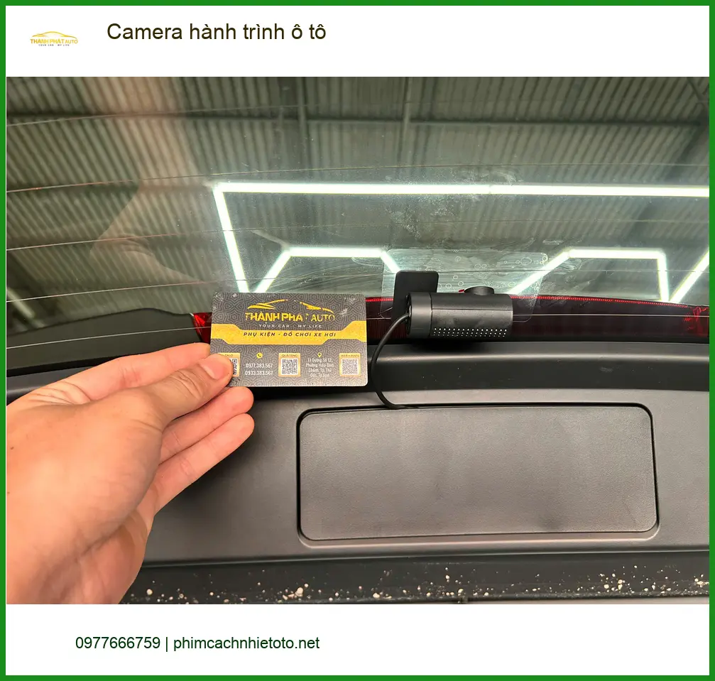 Anh Nam lắp Camera hành trình ô tô cho Mazda CX-5 tại Quận Bình Tân