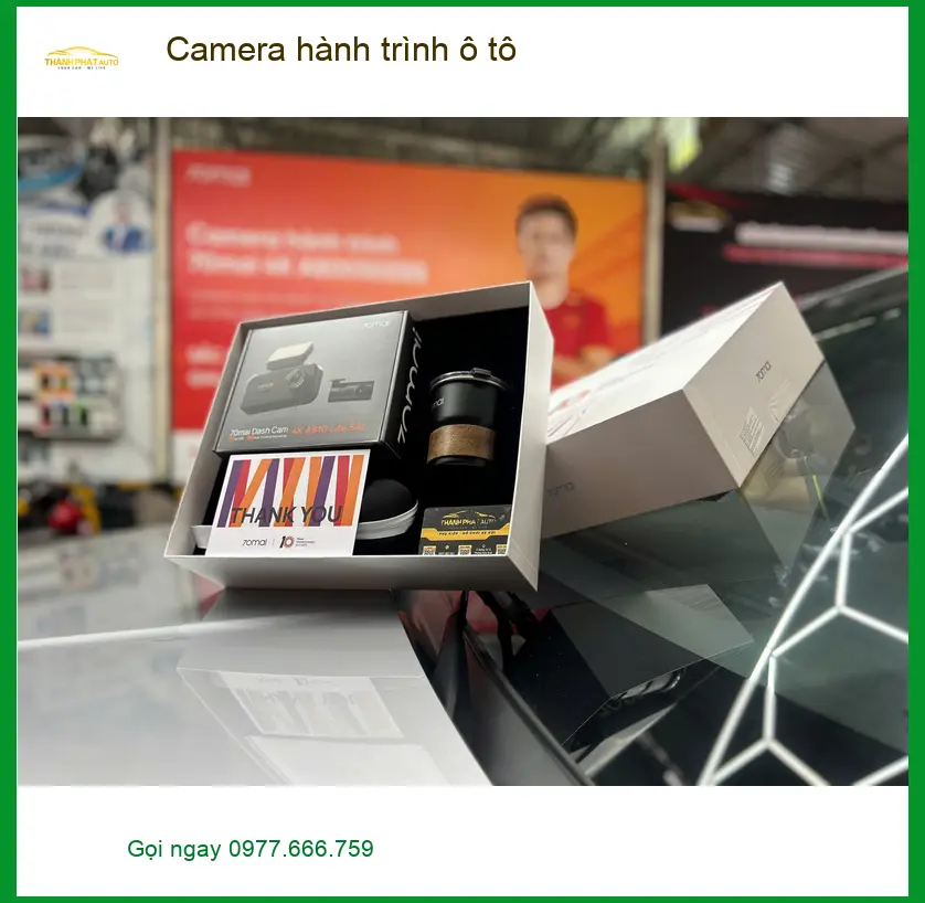Anh Tùng lắp camera hành trình ô tô Honda CRV tại Quận 6 để an tâm lái xe ảnh thực tế 3