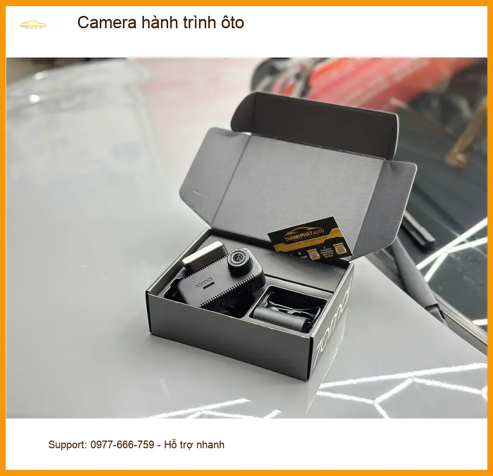 Chị Thảo lắp Camera hành trình ôto Honda HR-V tại Quận 8