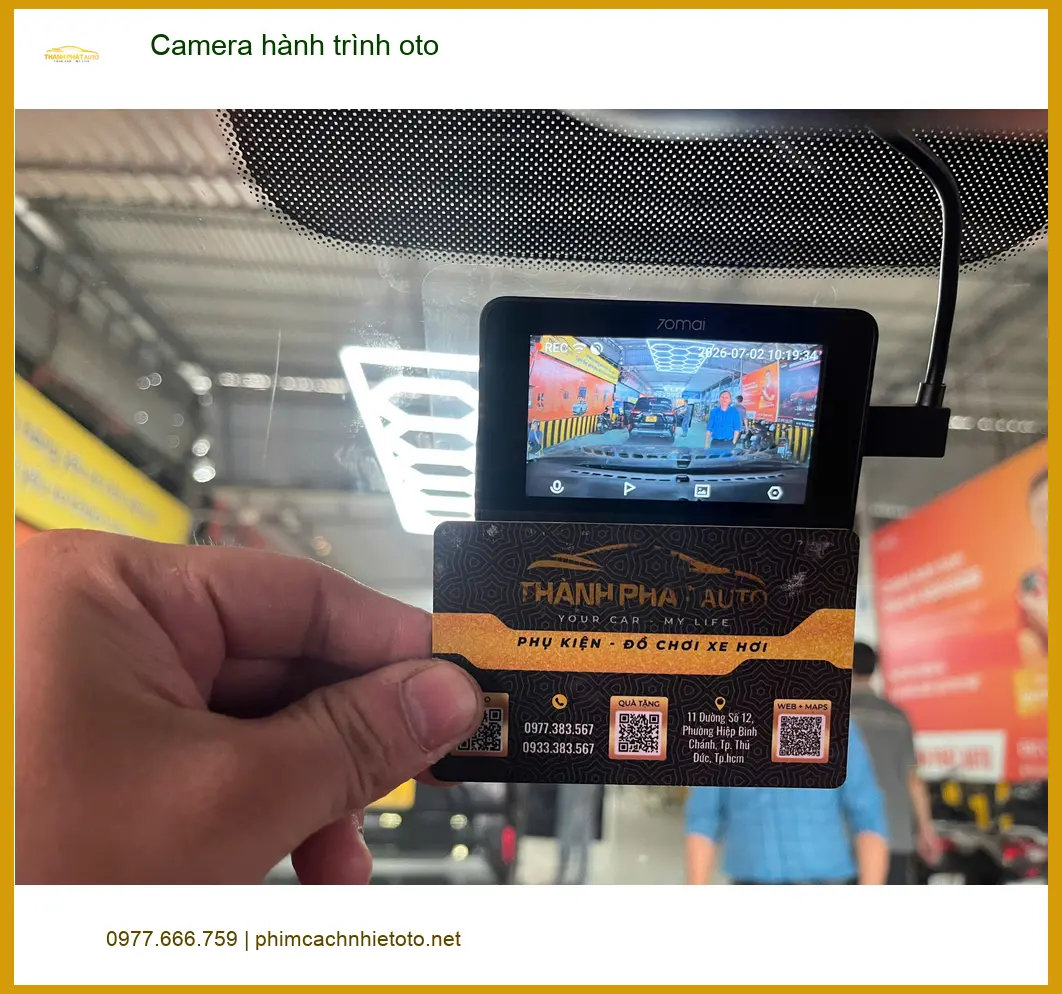 Anh Bách lắp Camera hành trình oto cho Honda CRV tại Quận 4 để ghi lại hành trình an toàn hơn ảnh thực tế 4