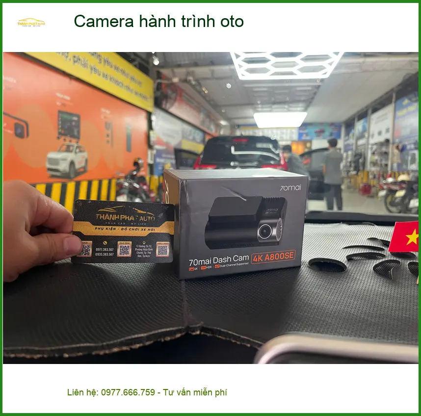 Chị Mai lắp Camera hành trình oto cho Honda CR-V tại Quận 2 để lái xe an tâm ảnh thực tế 2