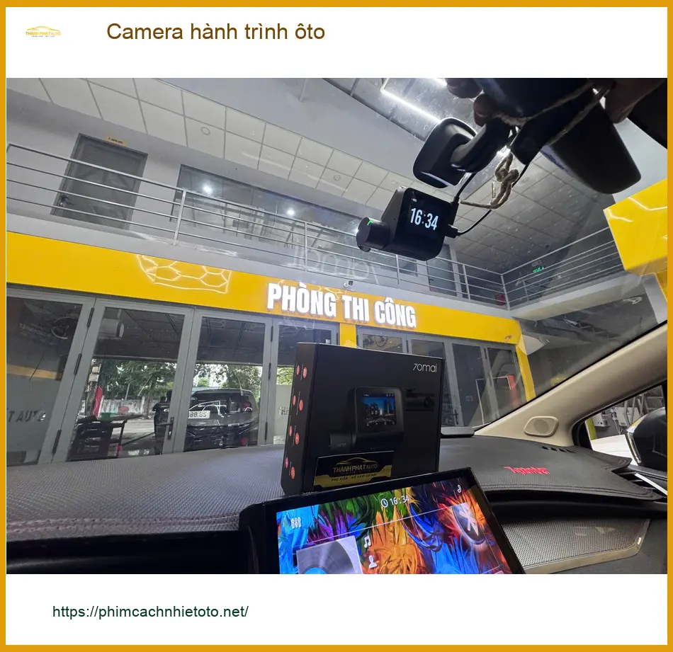 Anh Khải lắp Camera hành trình ôto cho Toyota Vios ở Quận 12 an tâm di chuyển ảnh thực tế 3