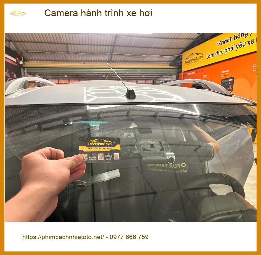 Chị Thảo lắp camera hành trình xe hơi cho Hyundai Creta tại Bình Chánh để an tâm lái xe ảnh thực tế 2