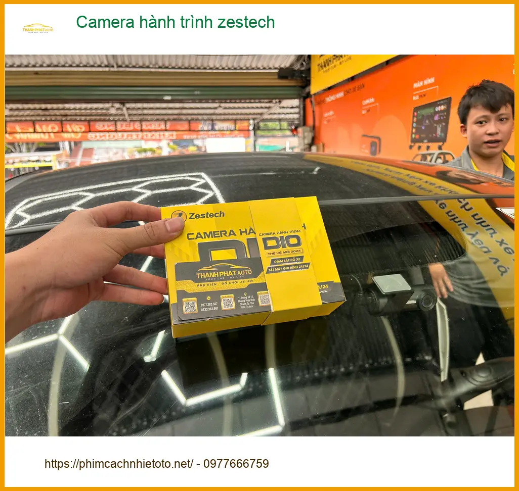 Anh Kiên lắp Camera hành trình Zestech cho Suzuki XL7 ở Củ Chi ảnh thực tế 3
