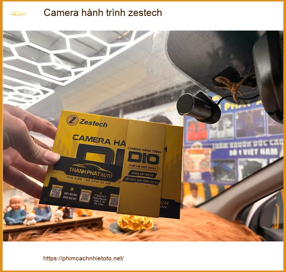 Anh Tùng lắp Camera hành trình Zestech cho Hyundai Accent tại Quận 7 ảnh thực tế 2