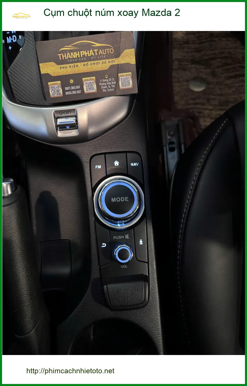 Anh Tấn lắp cụm chuột núm xoay Mazda 2 tại Quận 4 để điều khiển màn hình tiện lợi hơn ảnh thực tế 3