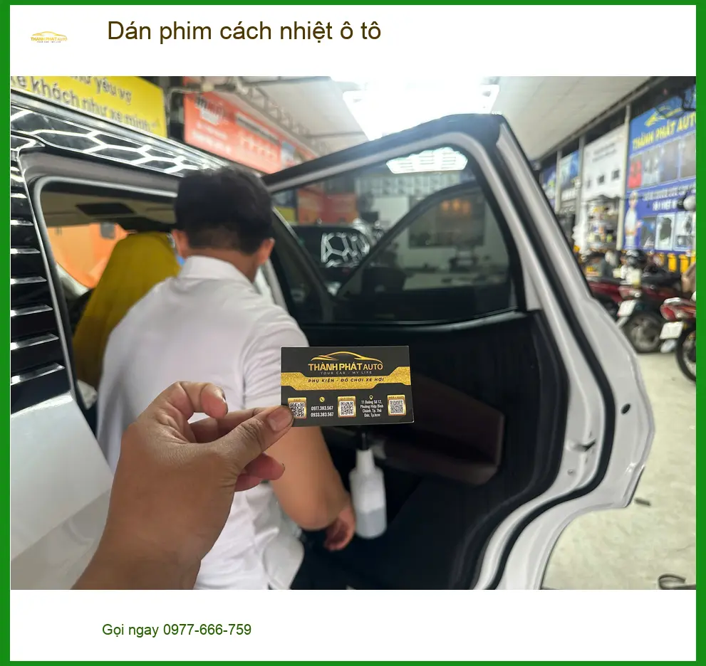 Anh Khôi dán phim cách nhiệt ô tô Hyundai Creta tại Quận Tân Phú ảnh thực tế 2
