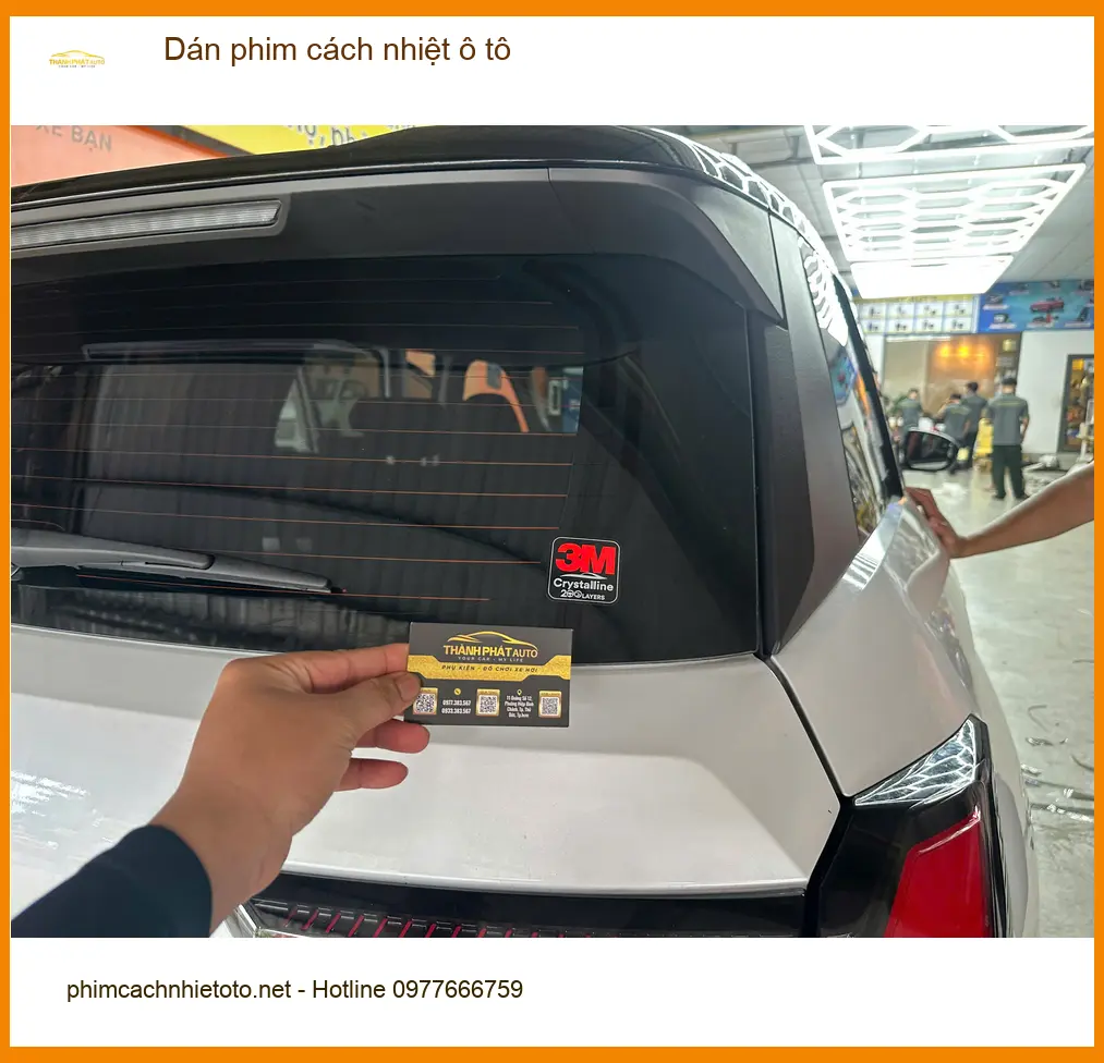 Anh Tùng dán phim cách nhiệt ô tô Hyundai Santa Fe tại Quận 9 để chống nóng hiệu quả ảnh thực tế 5