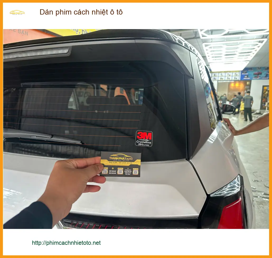 Chị Mai dán phim cách nhiệt ô tô cho Kia Carnival ở Bình Chánh, chống nóng hiệu quả ảnh thực tế 4