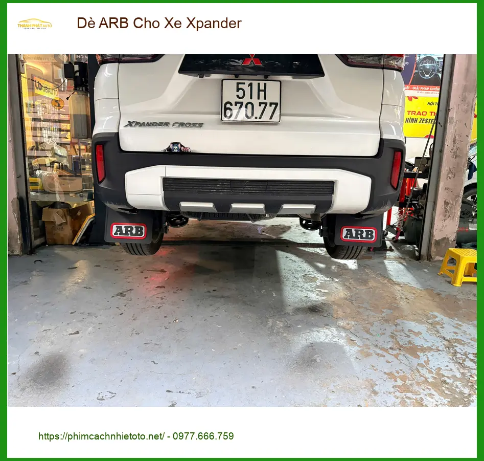 Chú Vĩnh lắp Dè ARB cho Xpander ở Quận 2 để xe không bị bắn bùn khi đi đường xấu