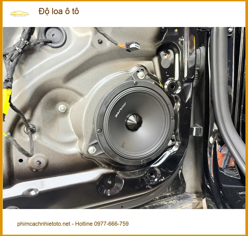 Anh Minh độ loa ô tô cho Hyundai Accent tại Quận 3 để âm thanh sống động hơn