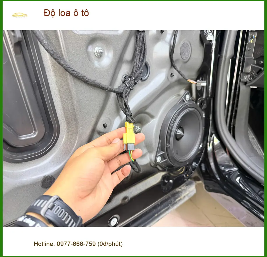 Anh Dũng độ loa ô tô Hyundai Accent tại Quận 12 để âm thanh sống động hơn ảnh thực tế 2