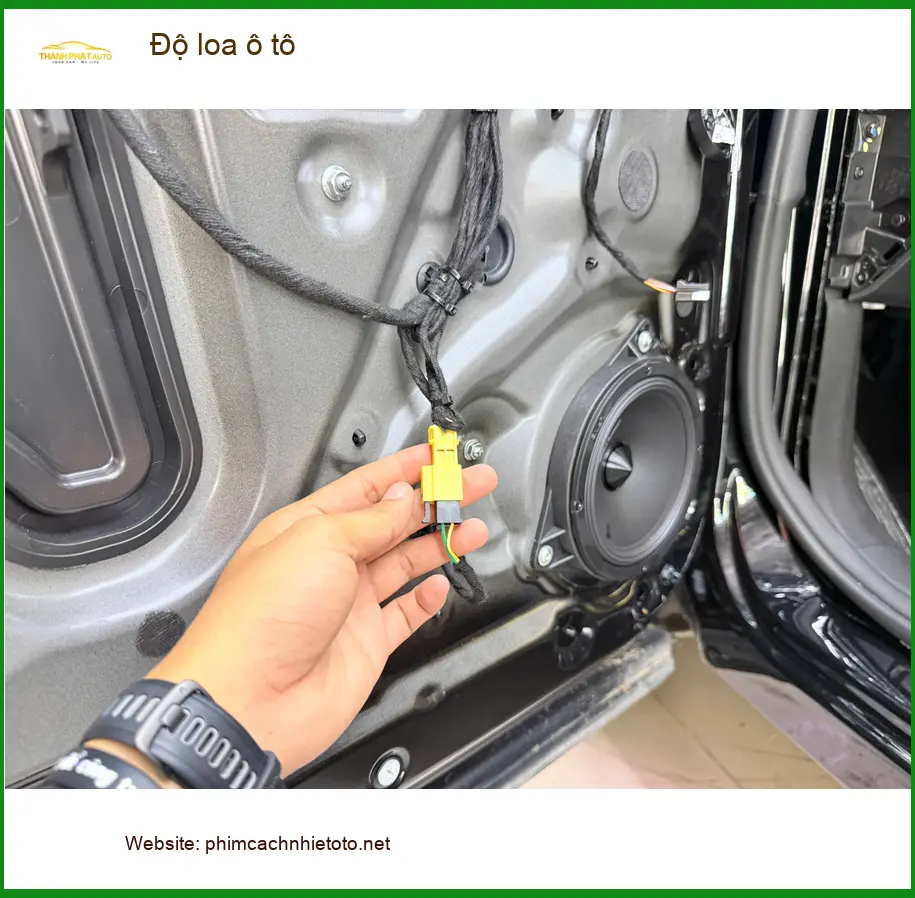 Anh Dũng độ loa ô tô cho Toyota Raize tại Quận Thủ Đức để nghe nhạc hay hơn ảnh thực tế 5