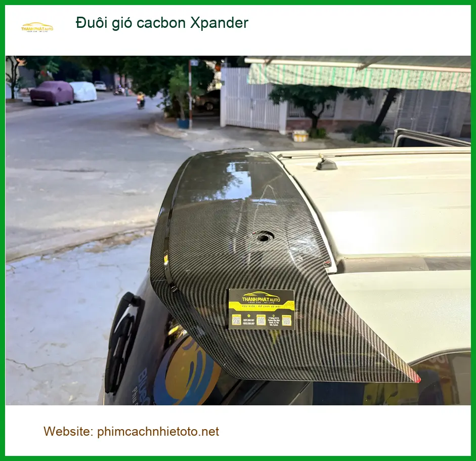 Anh Nam lắp đuôi gió cacbon Xpander uy tín tại Quận Thủ Đức ảnh thực tế 2