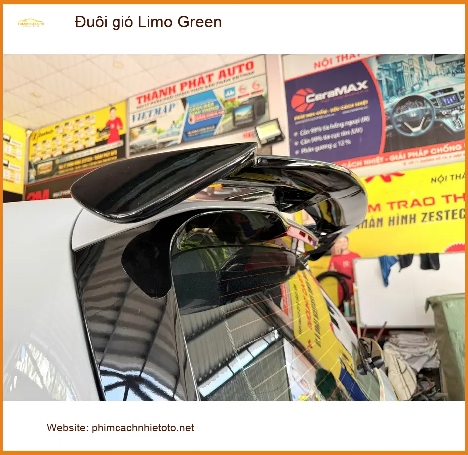 Anh Dũng nâng cấp đuôi gió Limo Green cho Hyundai Accent tại Quận Tân Bình