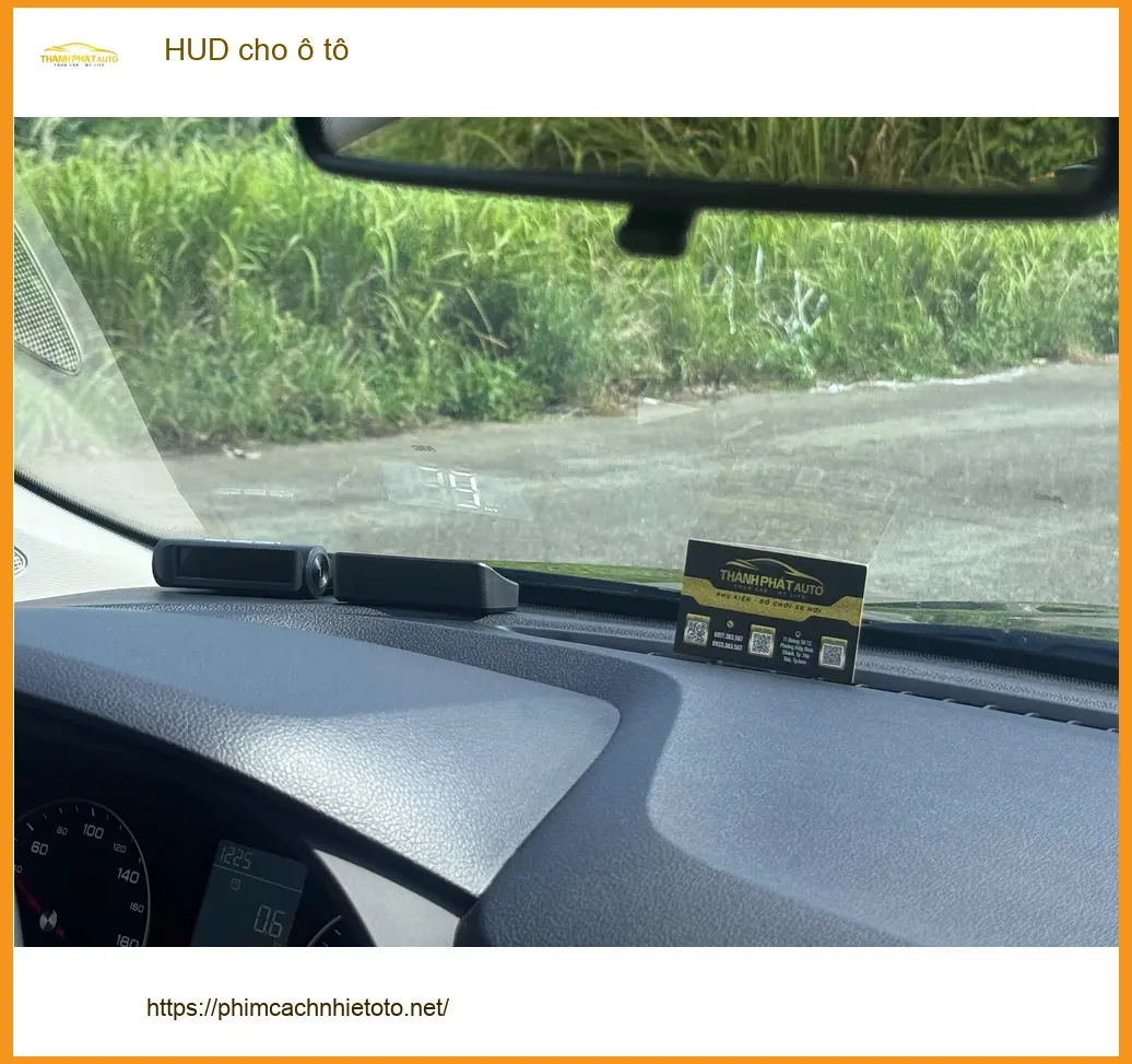 Anh Kiên lắp HUD cho ô tô Hyundai Santa Fe tại Quận 7 để dễ quan sát chỉ số lái ảnh thực tế 4