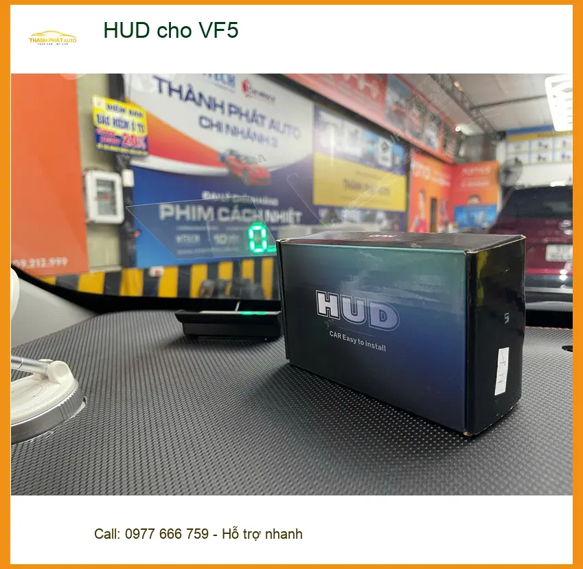Anh Tiến gắn HUD Vietmap cho VinFast VF5 tại Quận 3 để lái xe an toàn ảnh thực tế 4