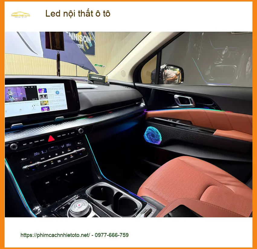 Chị Mỹ Duyên độ Led nội thất ô tô Hyundai Creta Quận 7 vì đèn zin quá đơn điệu ảnh thực tế 3