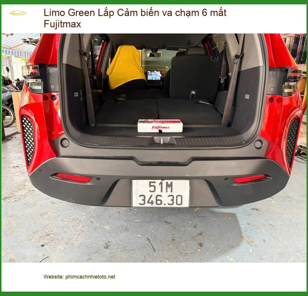 Chị Diệp lắp cảm biến 6 mắt Fujitmax cho Limo Green tại Quận Bình Tân ảnh thực tế 2