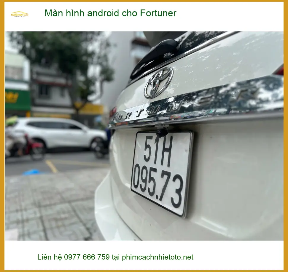 Anh Trung lắp màn hình Android Fortuner tại Bình Chánh ảnh thực tế 4