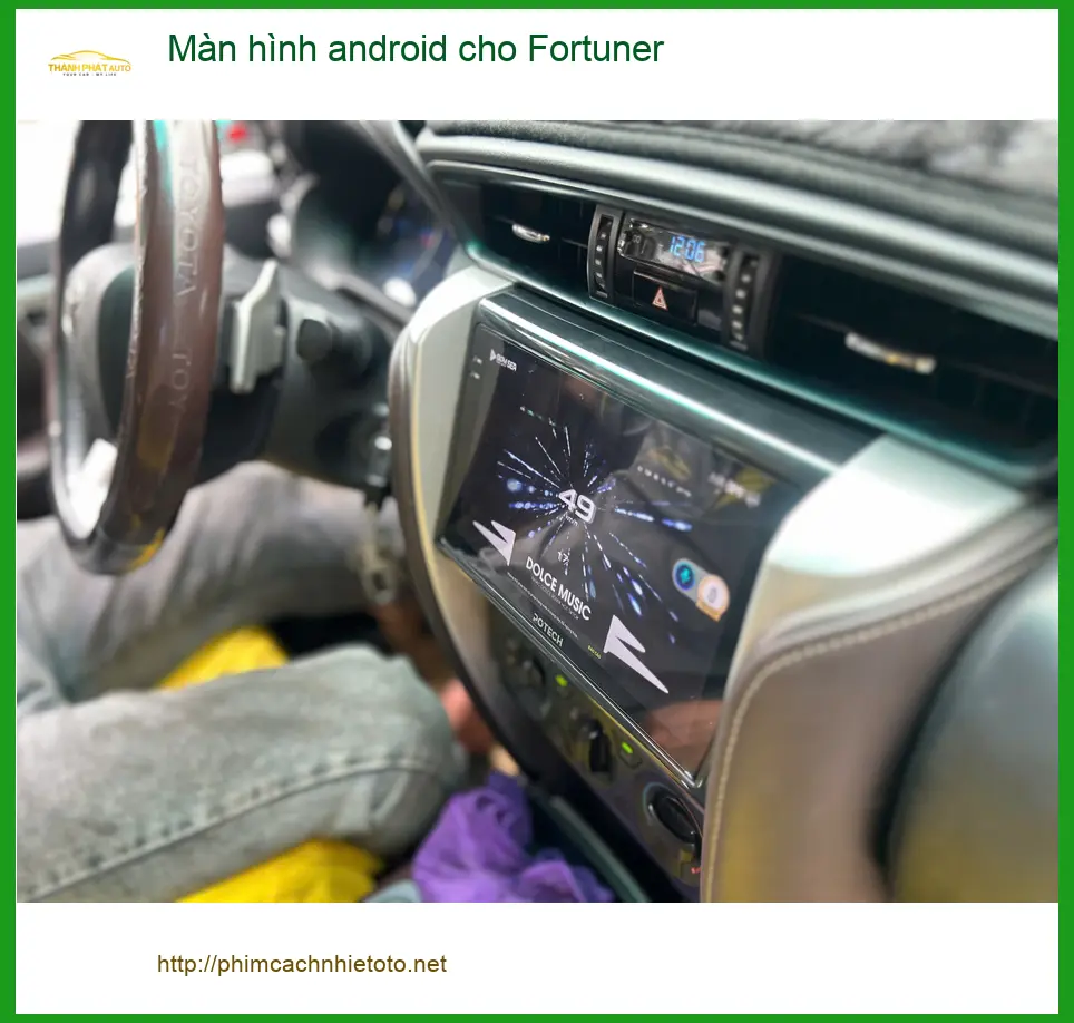 Anh Khải nâng cấp màn hình Android Fortuner ở Hóc Môn, cải thiện giải trí ảnh thực tế 3