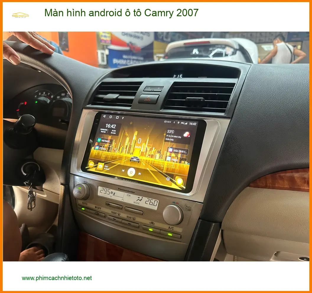 Anh Dũng nâng cấp màn hình Android Camry 2007 chính hãng tại Thủ Đức ảnh thực tế 3