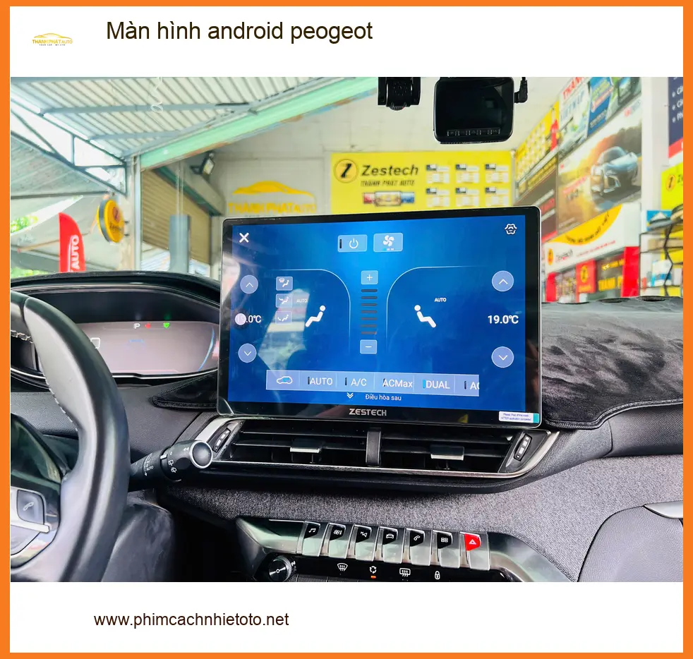 Anh Minh lắp màn hình Android Peugeot 5008 tại Quận 7 vì màn zin quá lỗi thời