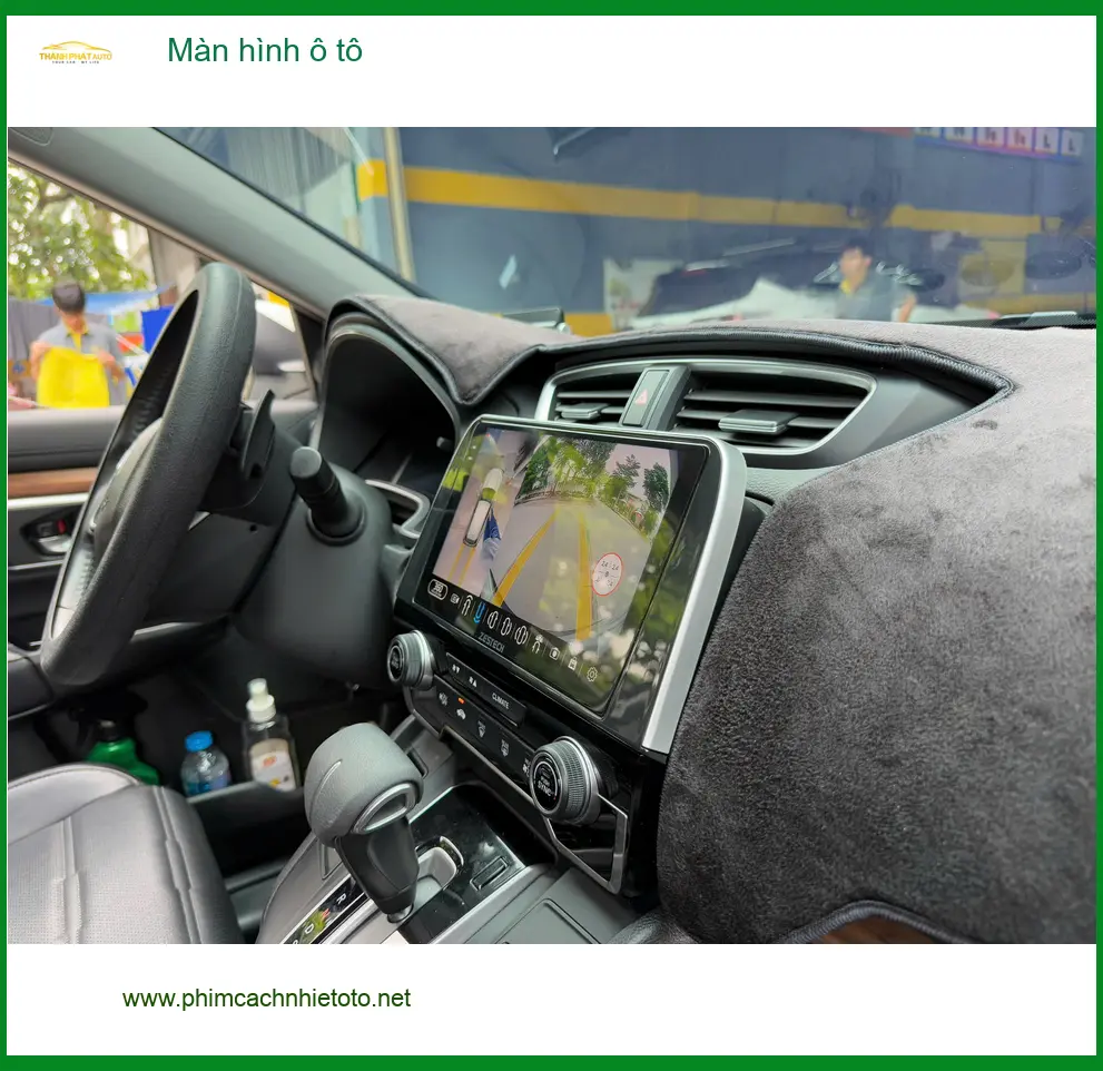 Anh Trung Nâng Cấp Màn Hình Ô Tô Cho Hyundai Santa Fe Tại Củ Chi Để Thêm Tiện Ích ảnh thực tế 3