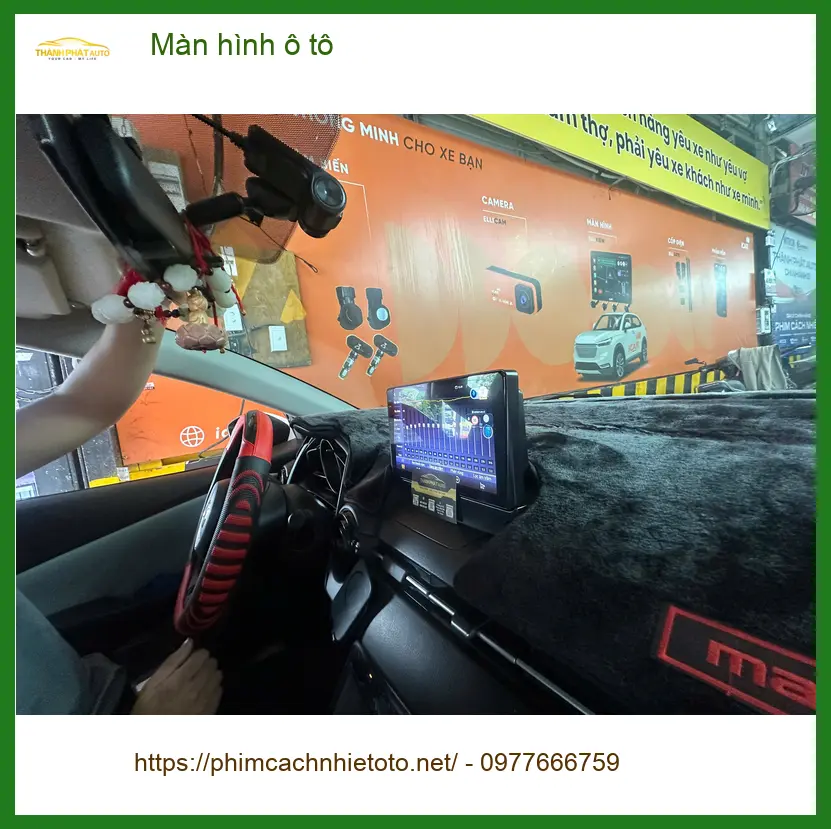 Anh Minh lắp màn hình ô tô Hyundai Accent ở Quận Hóc Môn tìm địa chỉ uy tín