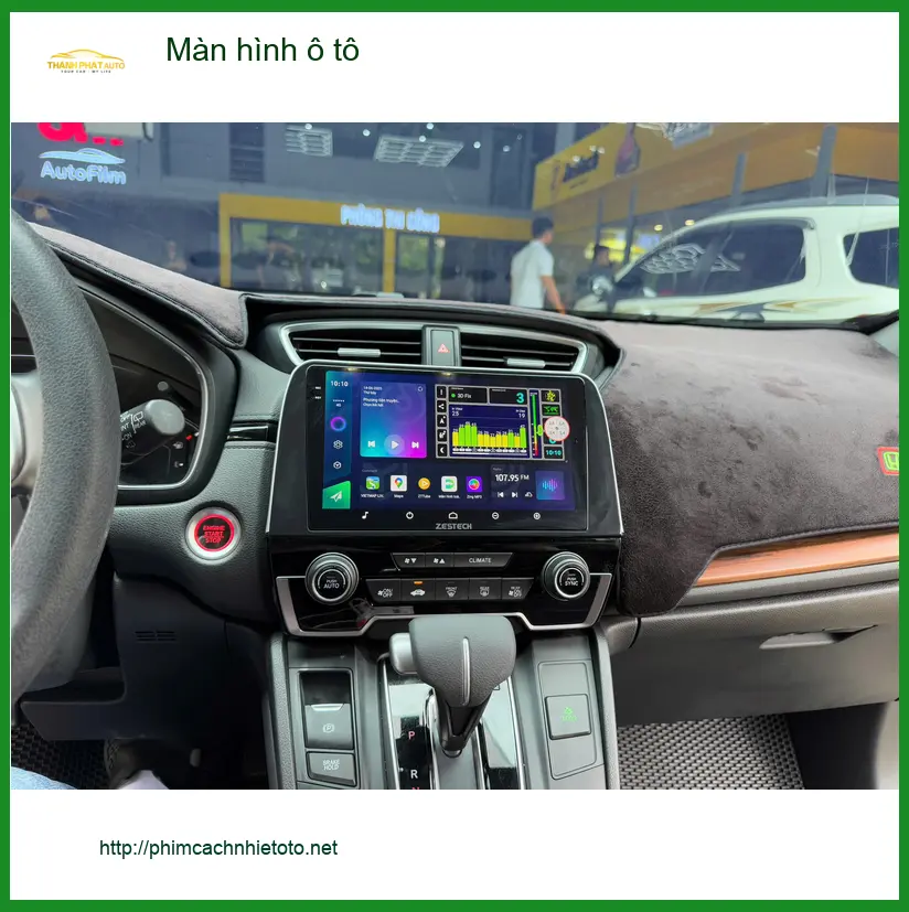 Anh Nhật Minh lắp màn hình ô tô Hyundai Accent tại Quận 12 vì màn zin hạn chế. ảnh thực tế 4