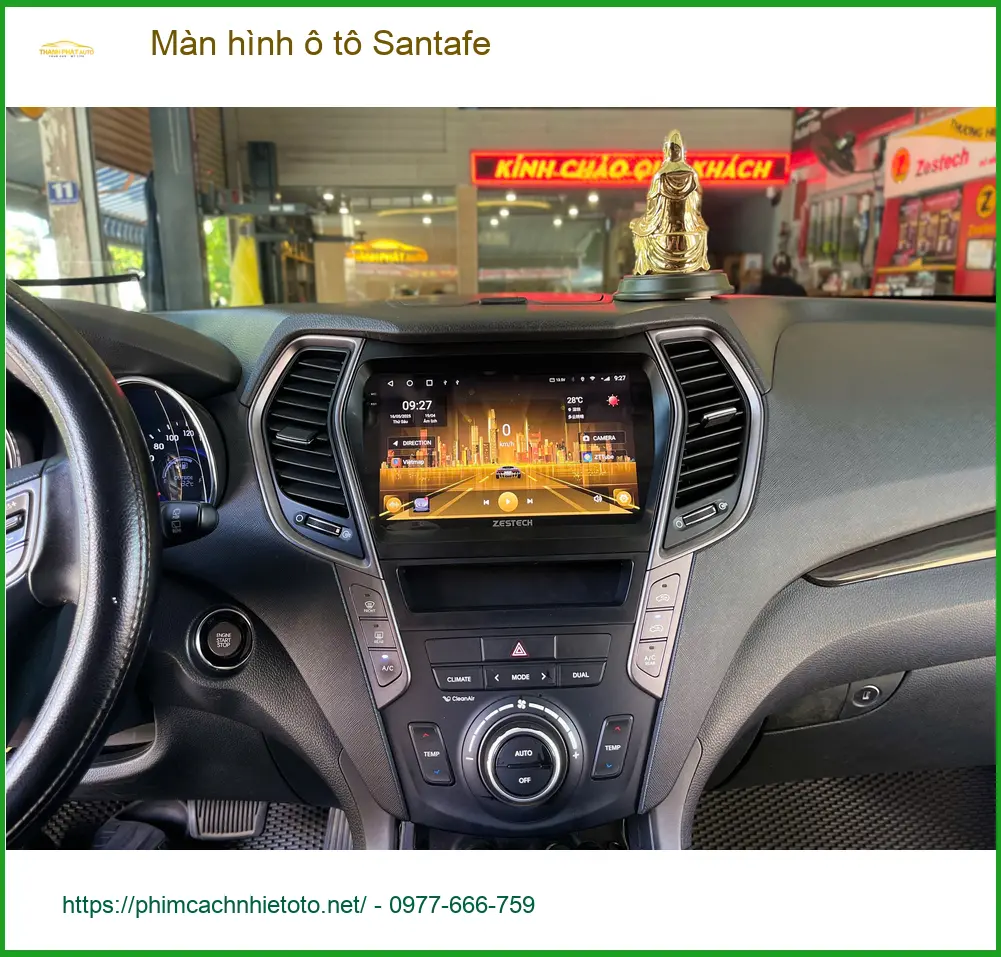Anh Tấn lắp màn hình ô tô cho Santafe tại Quận Thủ Đức vì màn zin đã lỗi thời ảnh thực tế 3