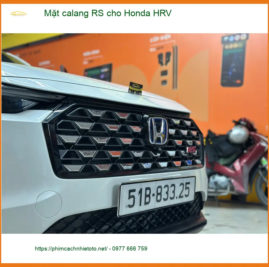 Anh Minh nâng cấp Mặt calang RS cho Honda HRV tại Quận 12 để xe thêm phần thể thao ảnh thực tế 4