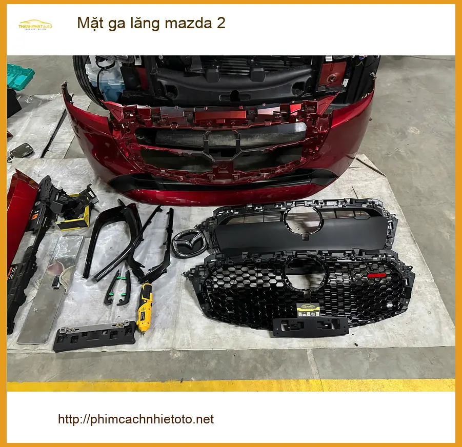 Chú Nam độ Mặt ga lăng Mazda 2 tại Quận 2 để xe thêm phần cá tính ảnh thực tế 4