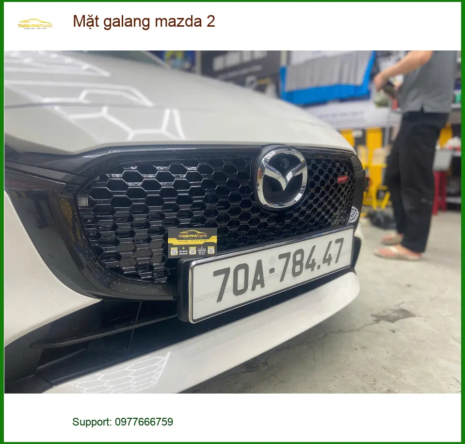 Chị Thanh nâng cấp mặt galang Mazda 2 tại Quận 9 để thay đổi diện mạo xe ảnh thực tế 4