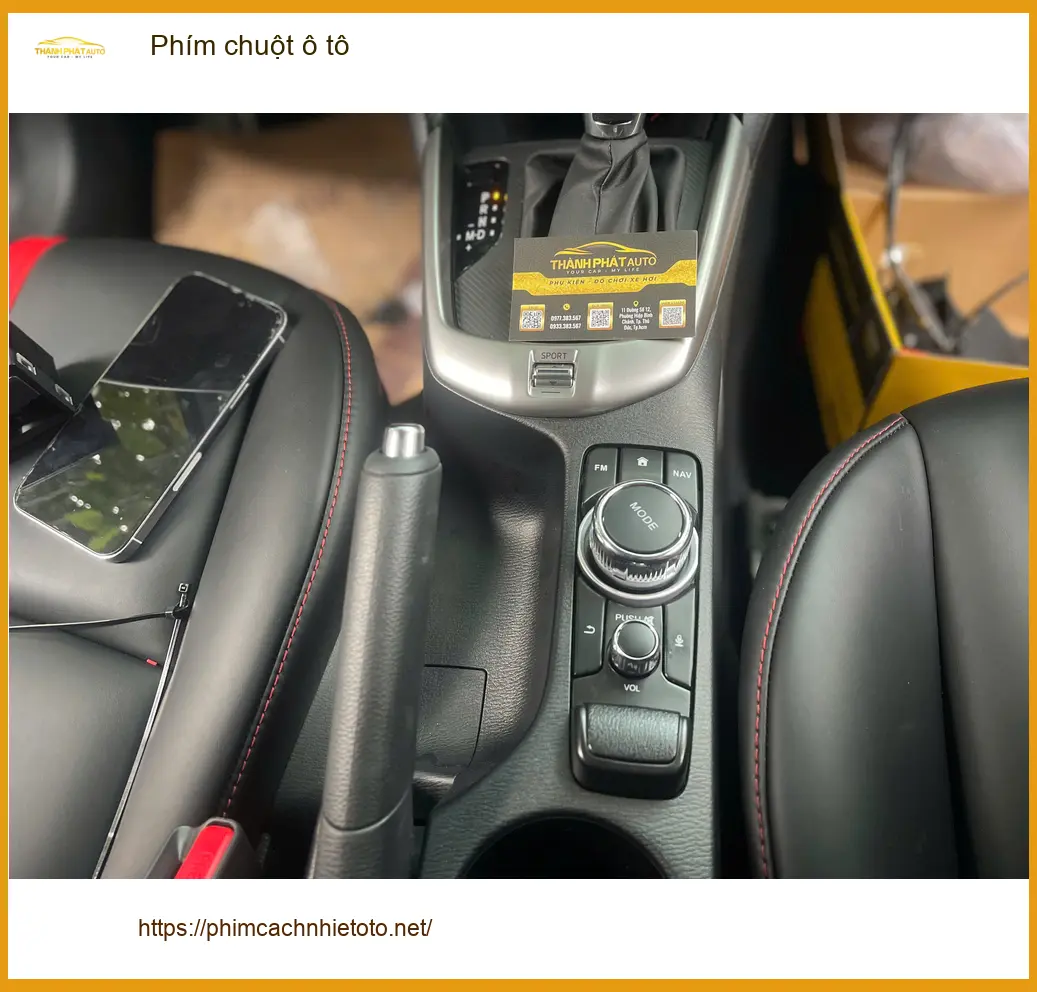 Anh Trường gắn phím chuột ô tô cho Hyundai i10 tại Tân Bình, tiện lợi khi lái xe ảnh thực tế 4