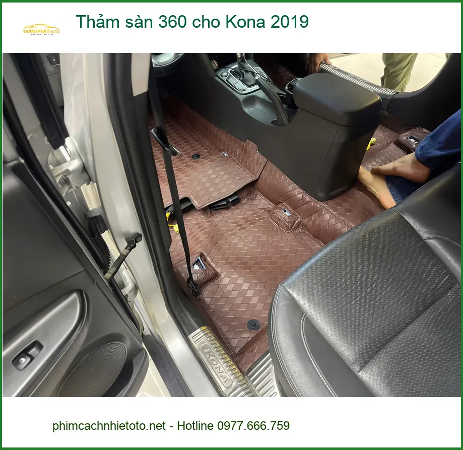 Chú Minh lắp thảm sàn 360 cho Kona 2019 tại Quận Huyện Nhà Bè ảnh thực tế 4