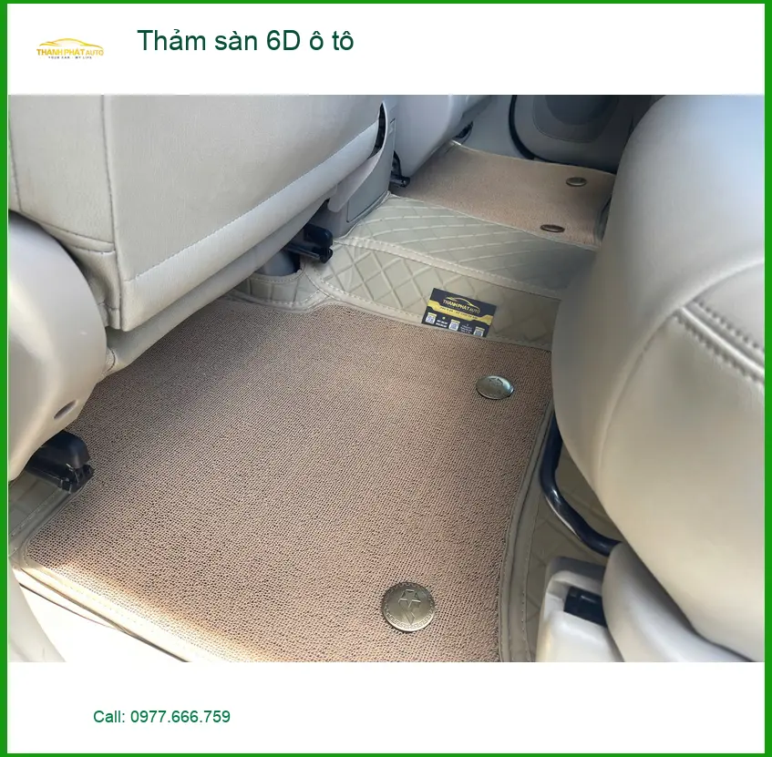 Anh Nam lắp thảm sàn 6D ô tô cho Mazda CX-5 tại Quận 2 giữ xe luôn tinh tươm