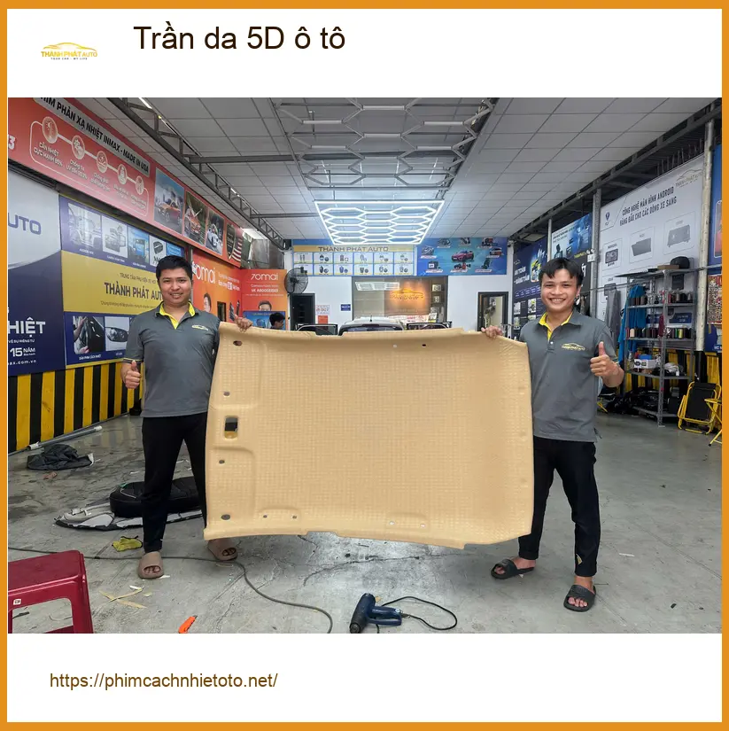 Anh Nam bọc trần da 5D ô tô cho Hyundai SantaFe ở Quận 10