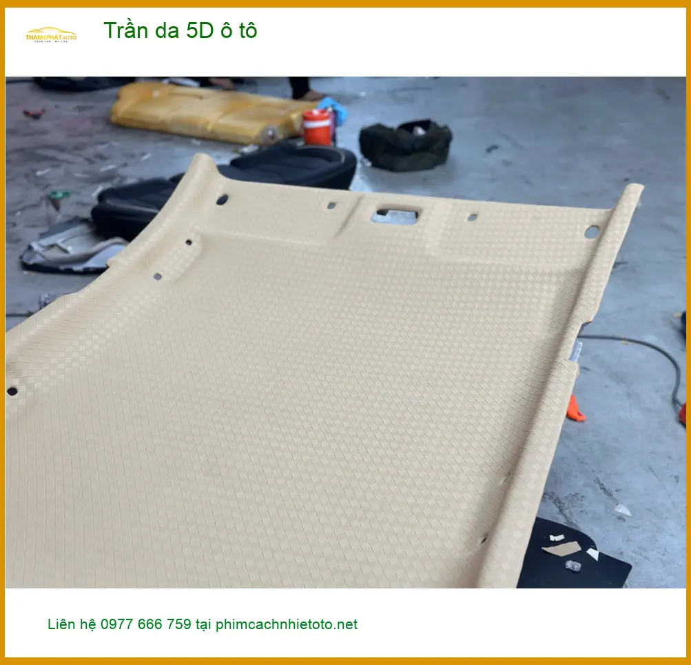 Anh Thạch bọc trần da 5D ô tô Mitsubishi Triton tại Cần Giờ để nâng tầm nội thất xe
