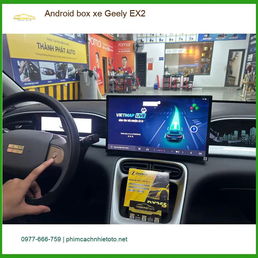 Chị Mai Anh lắp Android box xe Geely EX2 Quận 12 chính hãng, tư vấn kỹ ảnh thực tế 2